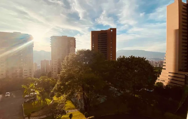 pablo-escobar-penthouse-medellin- (11)
